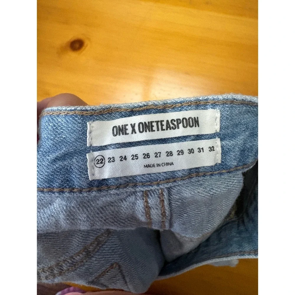 One Teaspoon Bandits Denim Shorts Light Wash Distressed Frayed 22 Good Vibes